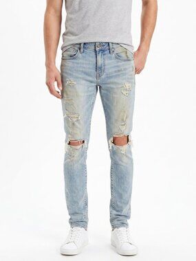 *American Eagle Next Level Stretch Lightwash Distressed Skinny Jeans